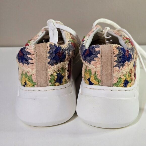 Free People Catch Me if You Can Crocheted Sneaker Size 8.5 39 - Picture 3 of 6